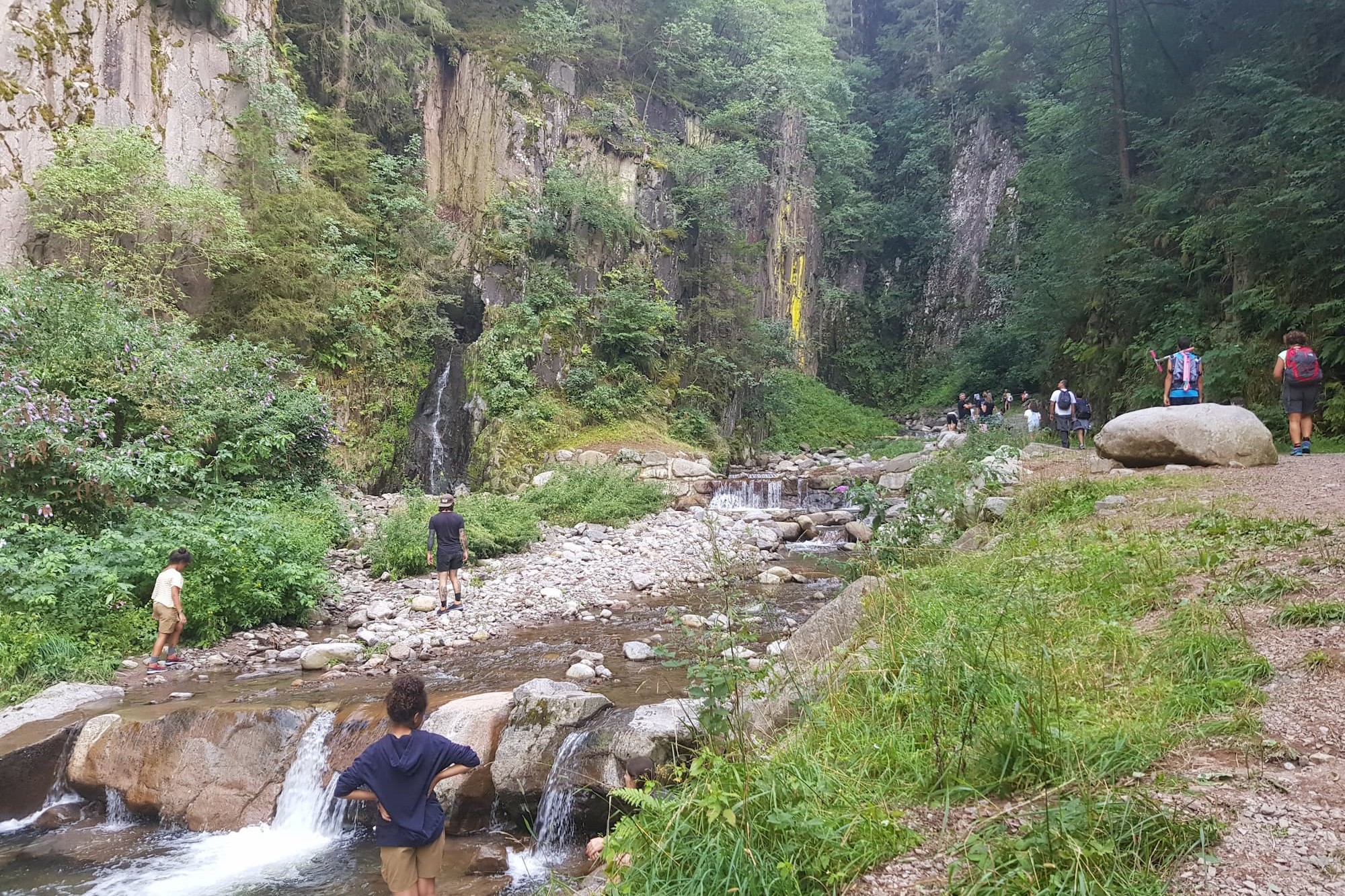 Ultimi metri primi di arrivare alla cascata del Lupo