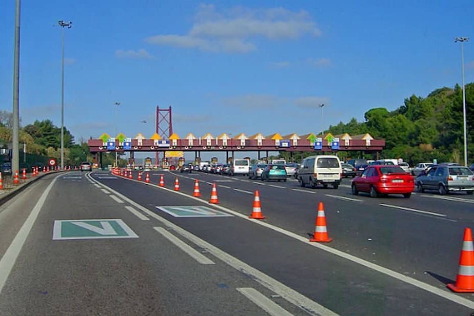 Corsia Via Verde nell'autostrada del Portogallo