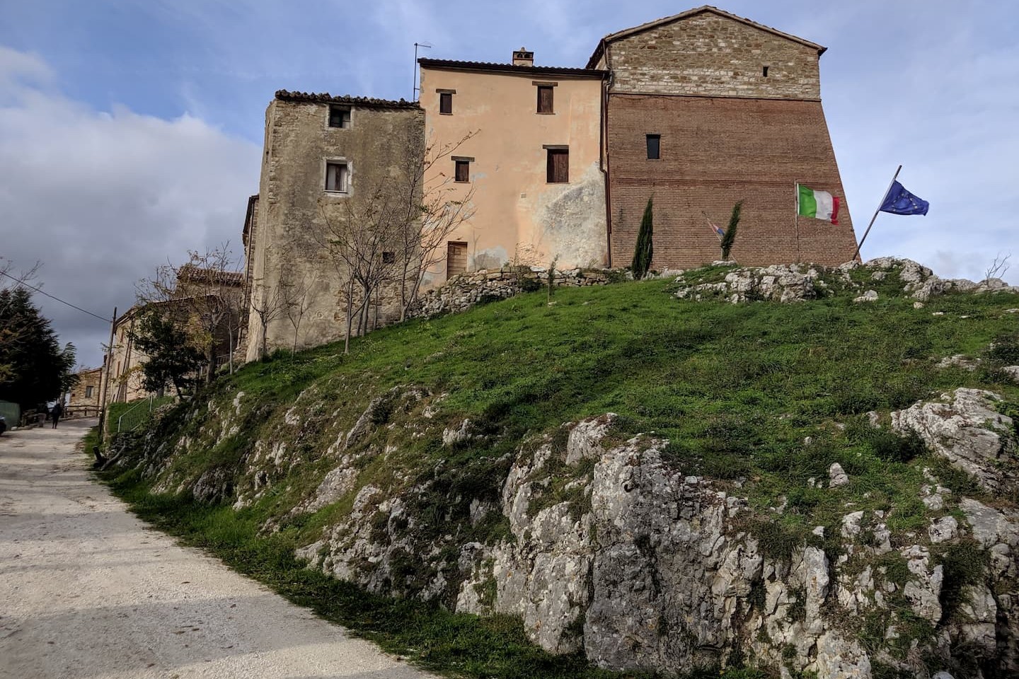 Il castello di Precicchie