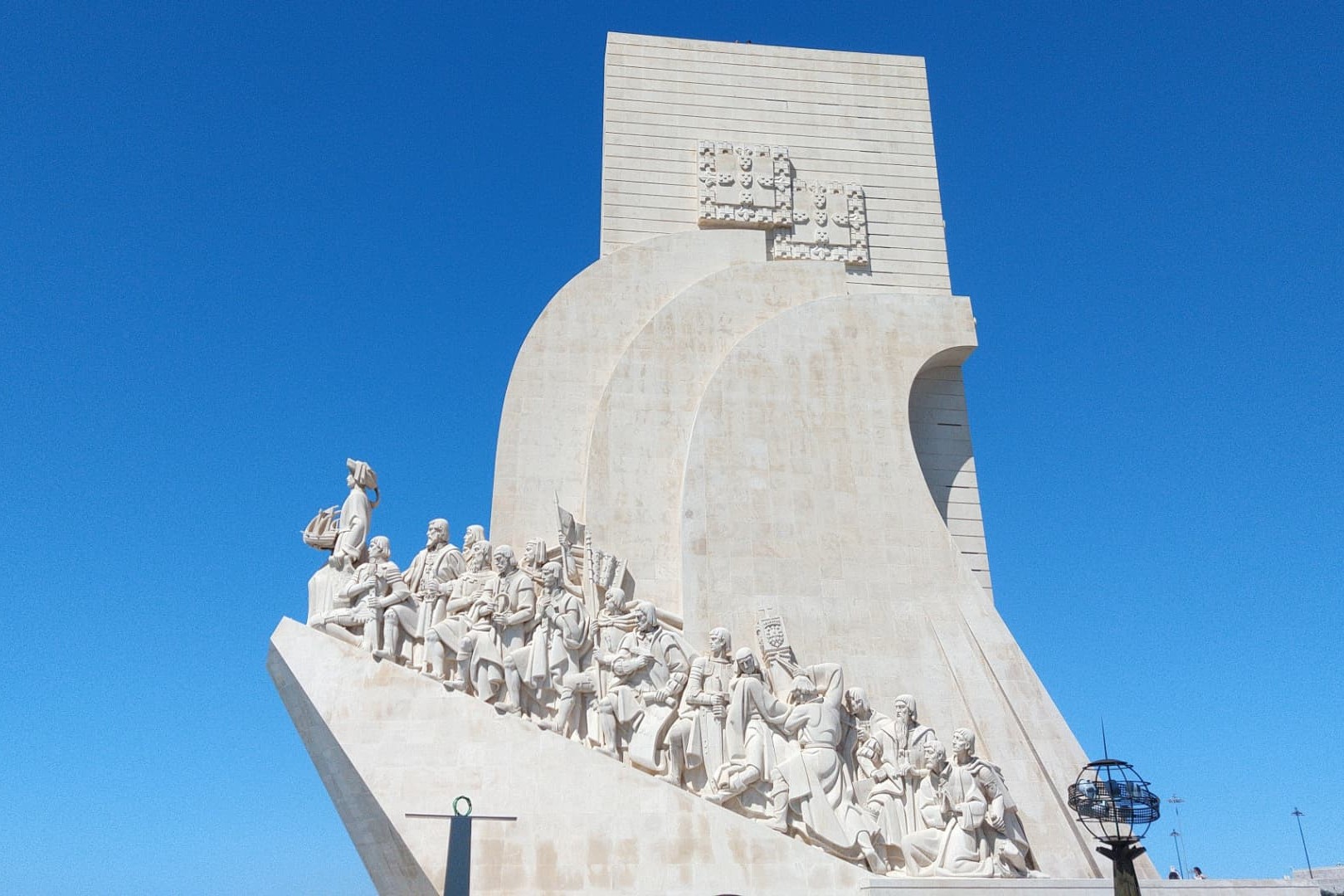 Monumento alle Scoperte nel quartiere Belém a Lisbona