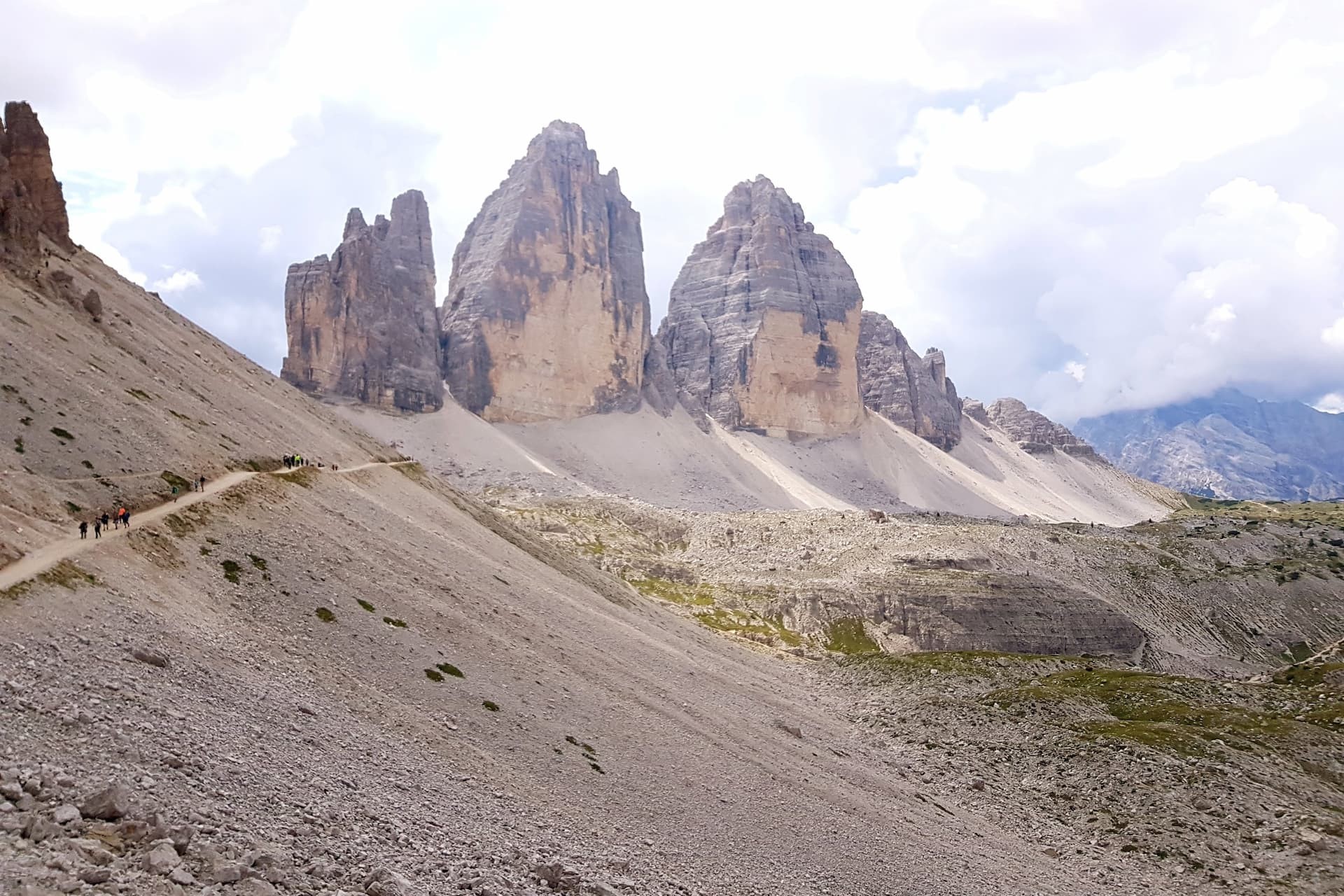 Escursione dal Rifugio Auronzo al Rifugio Locatelli