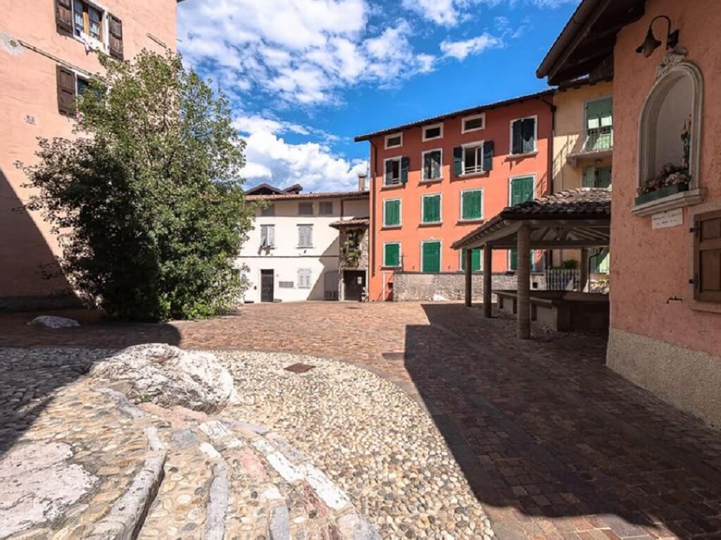 quartiere marocco riva del garda
