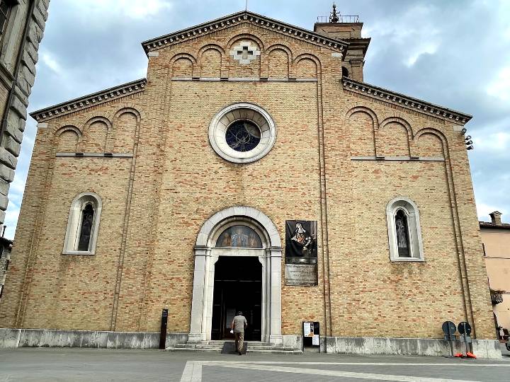 Collegiata di Mercatello sul Metauro