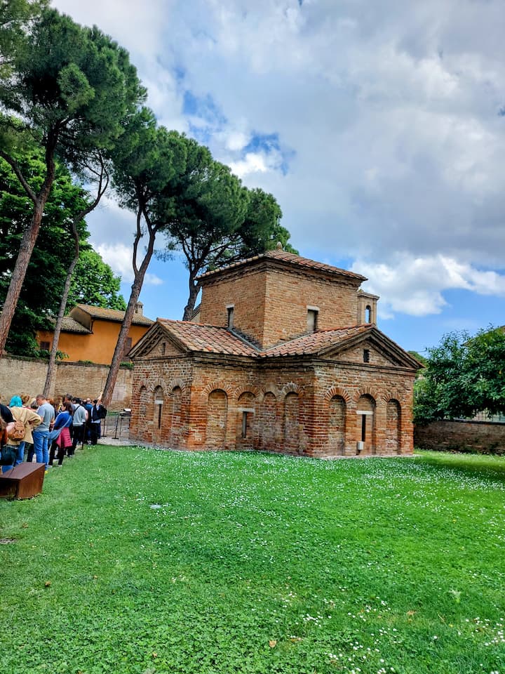 Esterno Mausoleo Galla Placidia