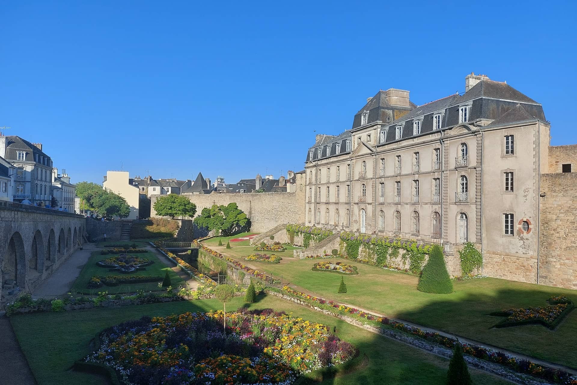 vannes bretagna