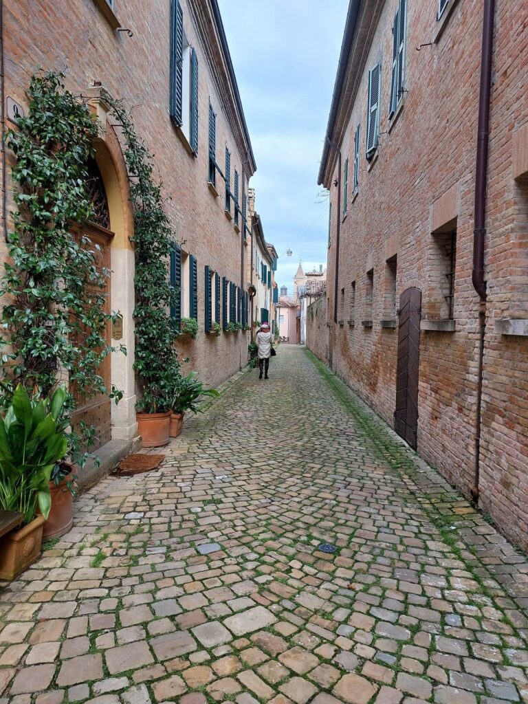 vie del borgo