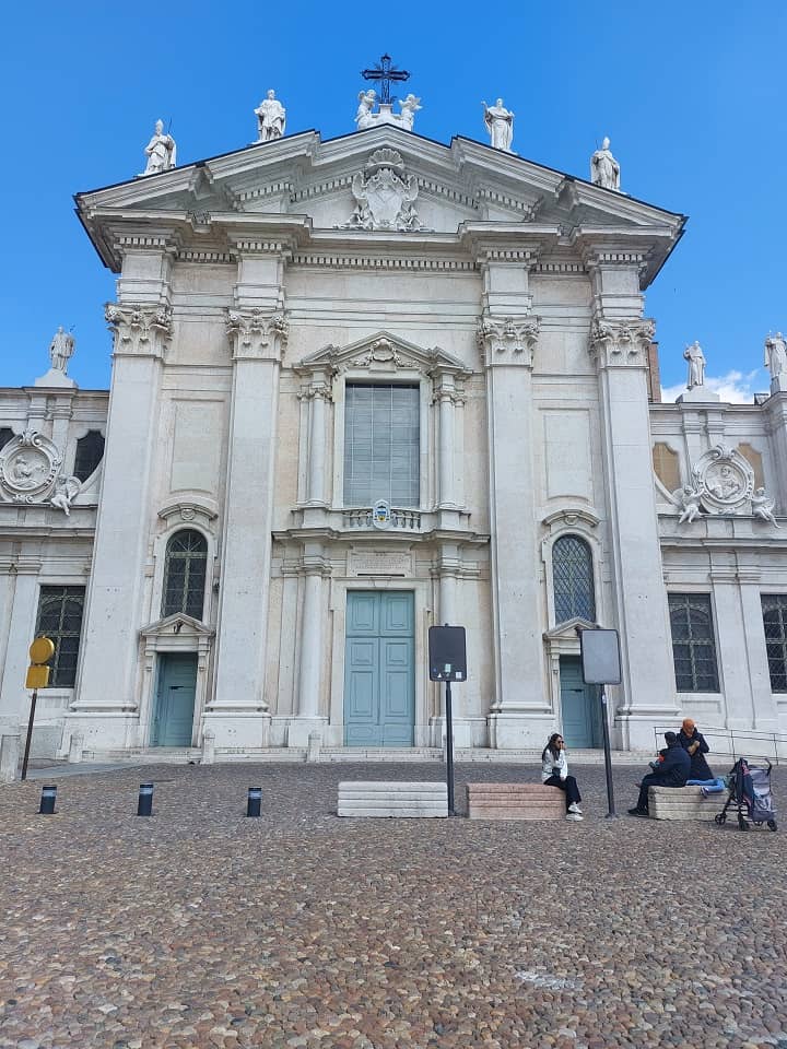 la cattedrale di mantova