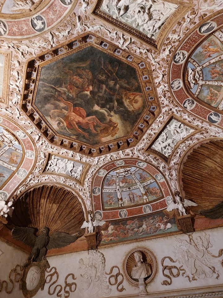 affreschi di palazzo te
