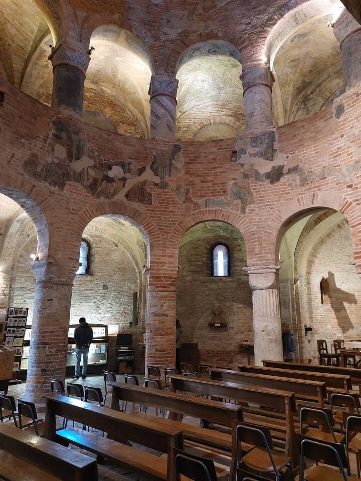interno della rotonda di san lorenzo