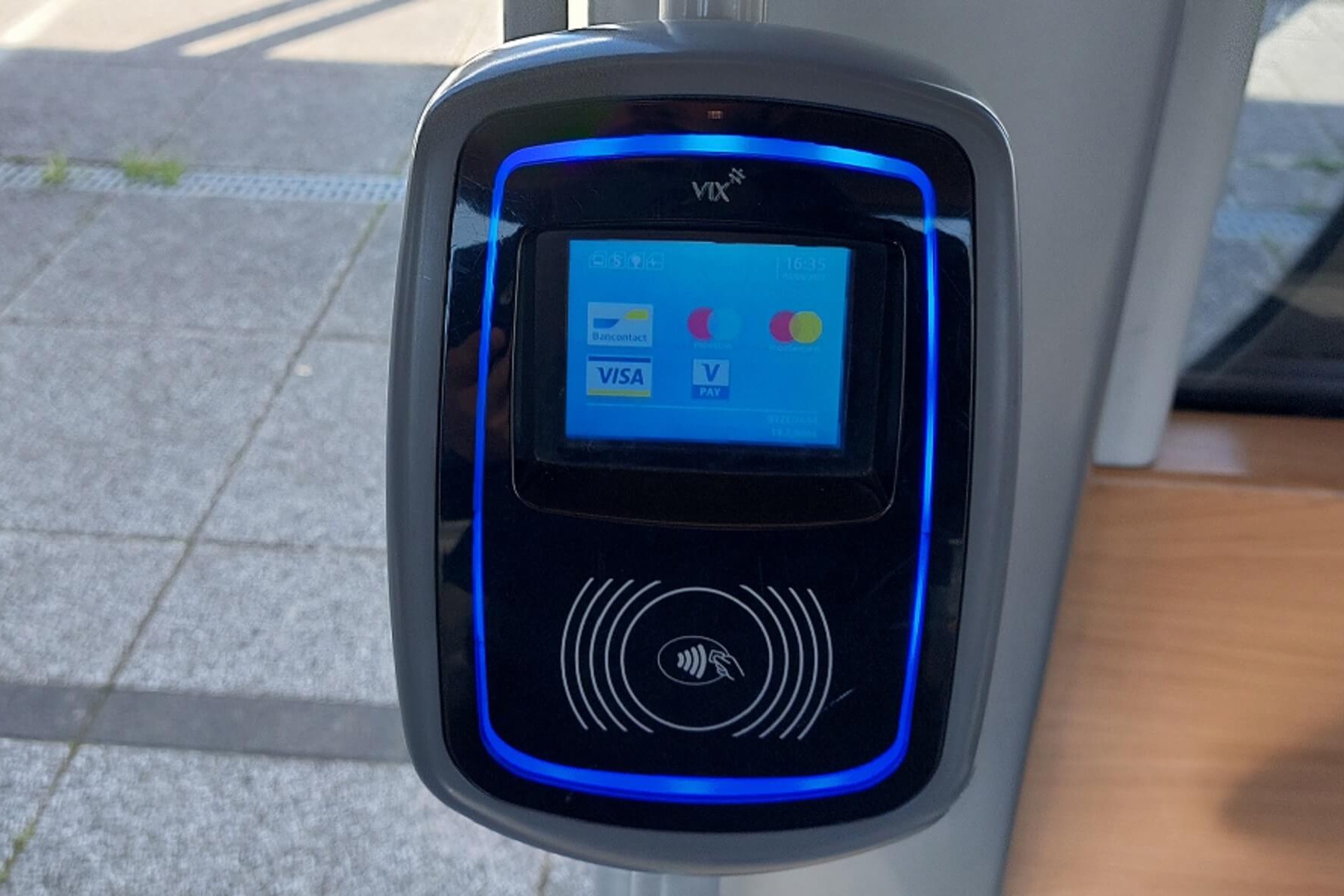 mezzi pubblici bruxelles pagamento contactless
