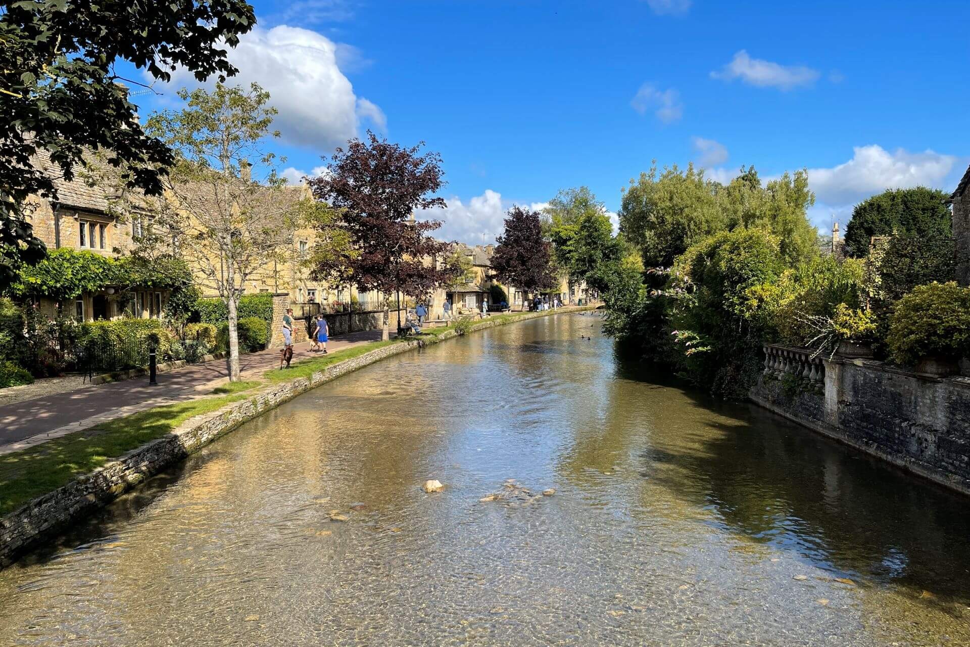 cotswolds bourton on the water
