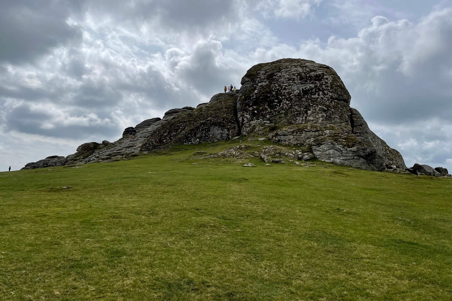 dartmoor national park haytor rocks