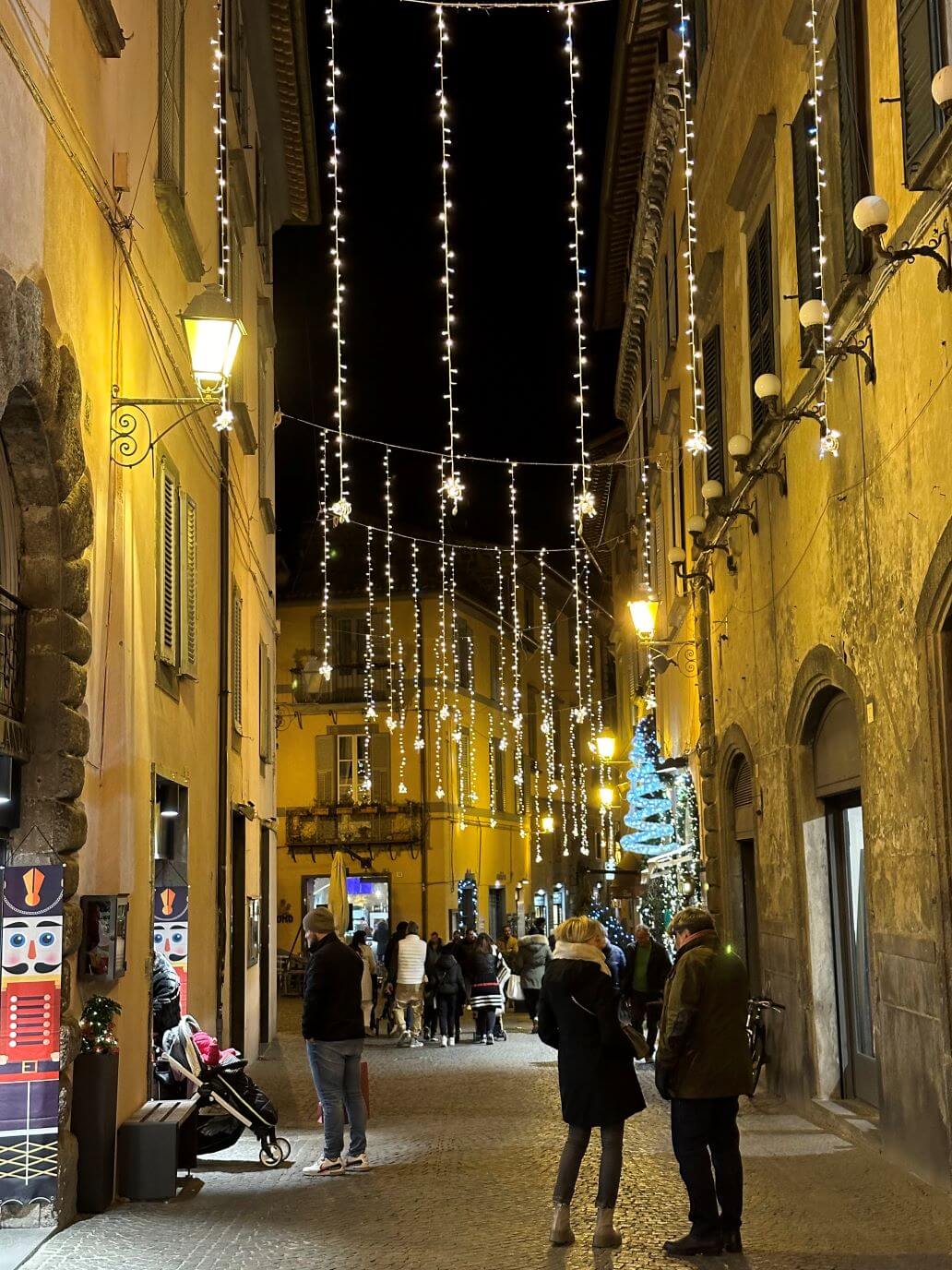 corso cavour a natale