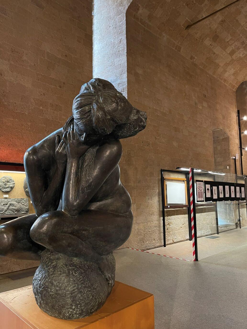 scultura del museo emilio greco