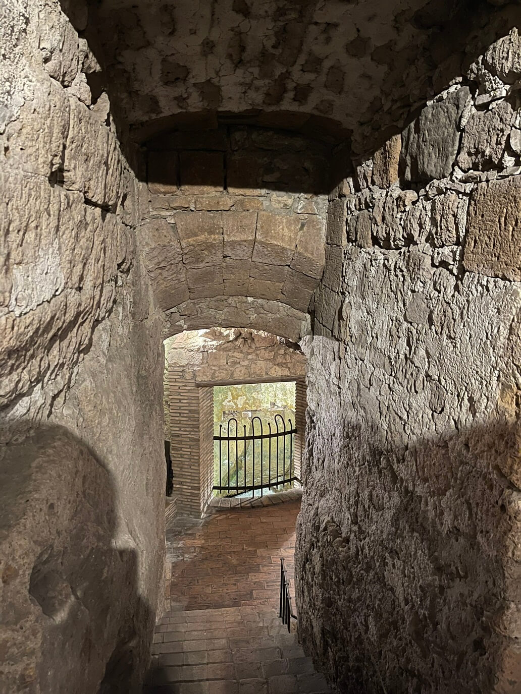una grotta del pozzo della cava