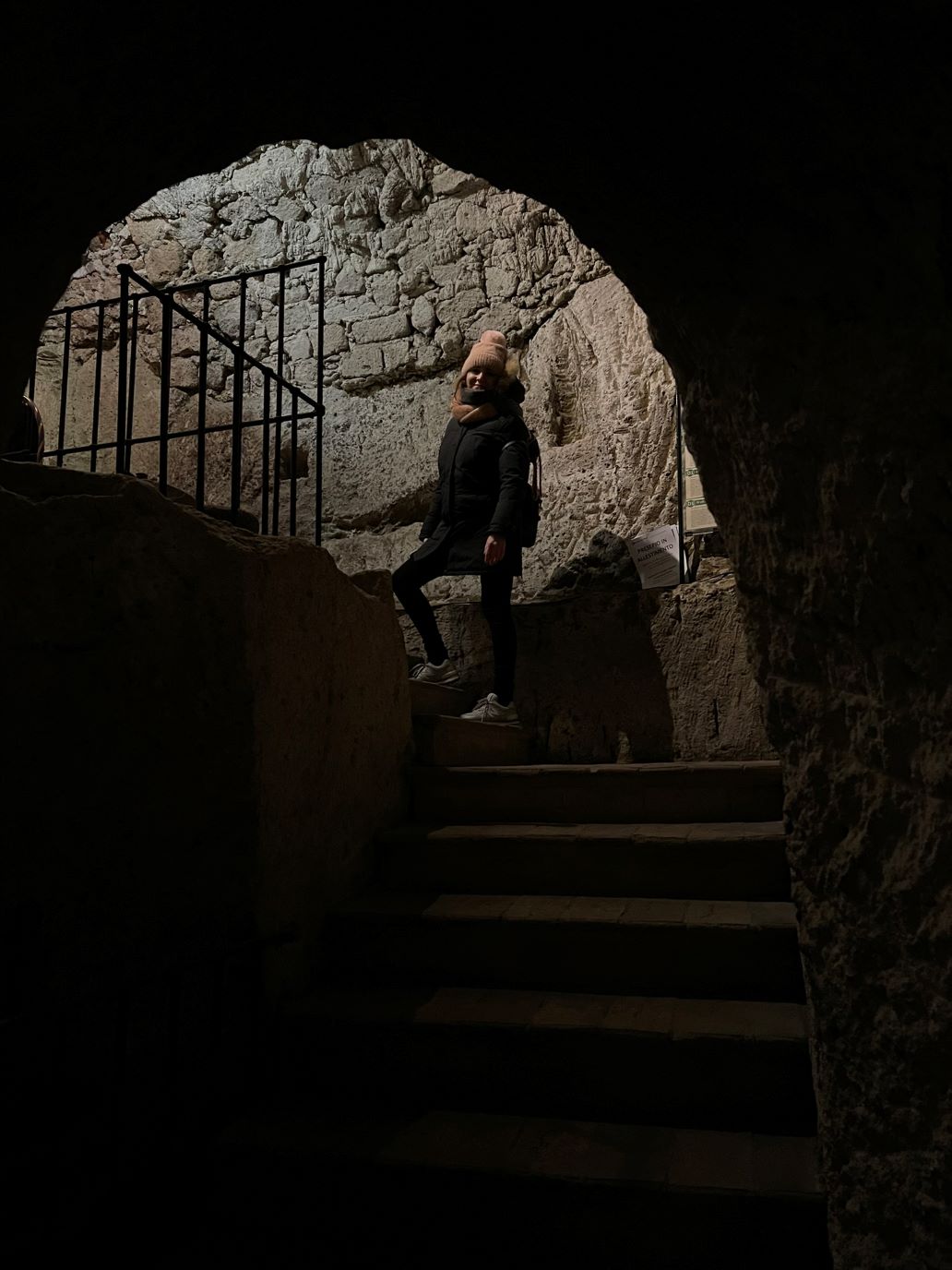 viaggieritratti nel pozzo della cava