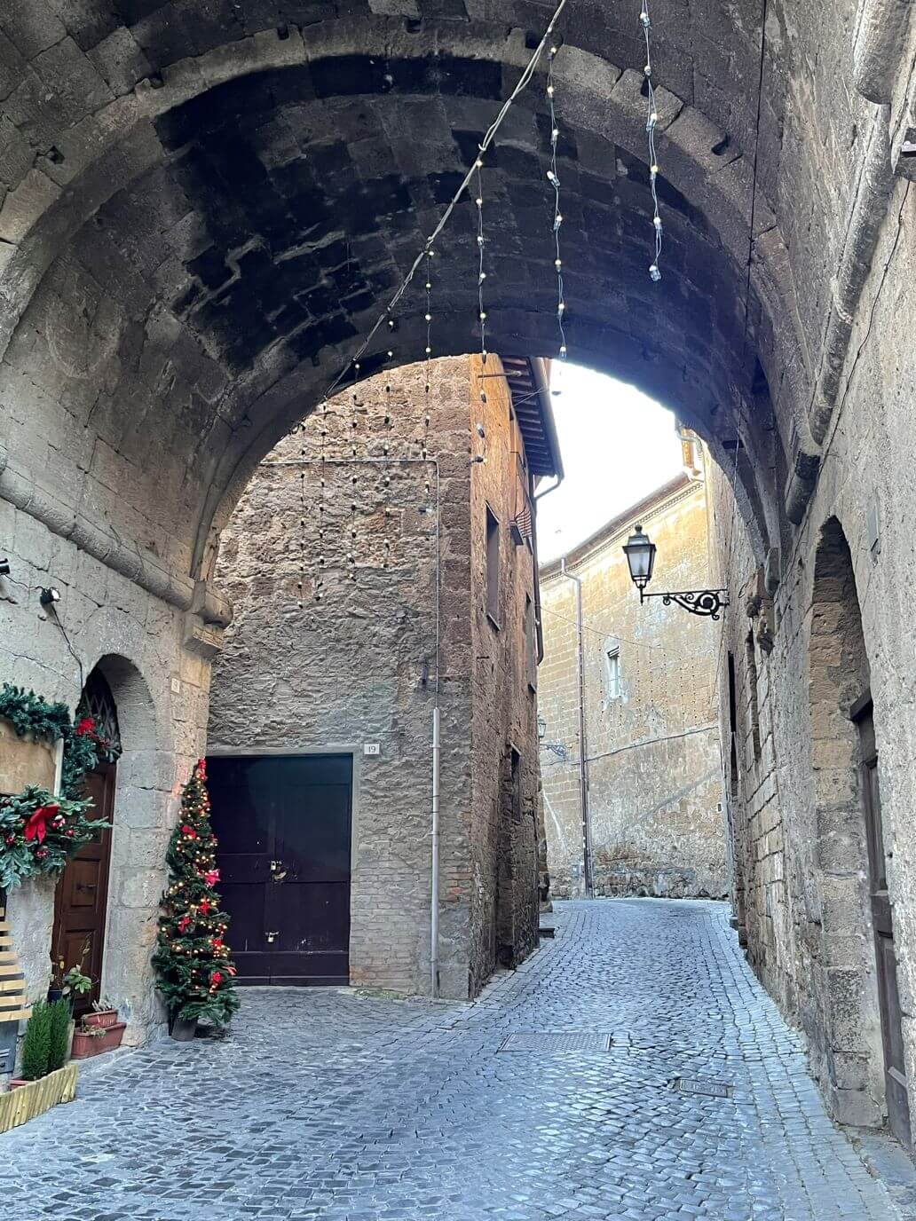 vicolo quartiere medievale orvieto