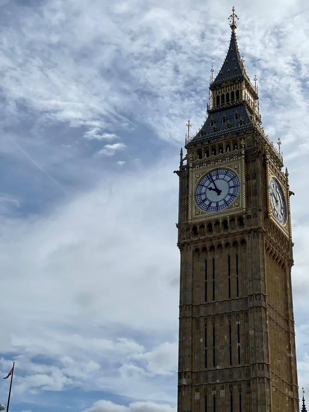 torre dell'orologio del palazzo di westminster