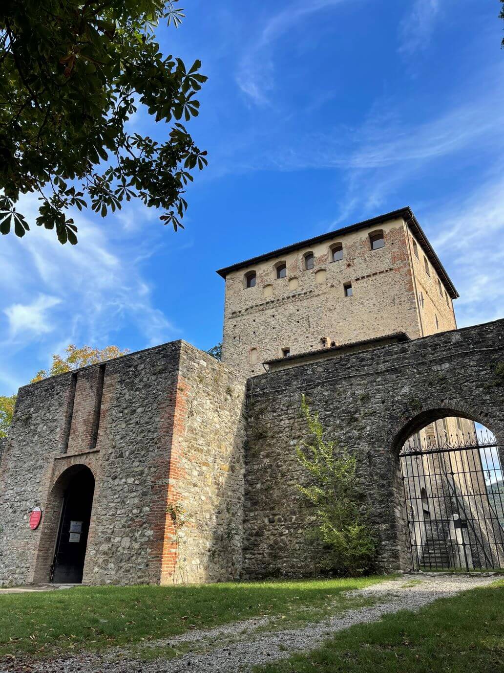 il castello malaspina dal verme