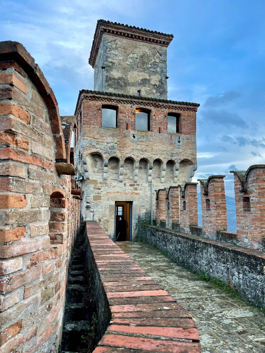 torre sud del castello