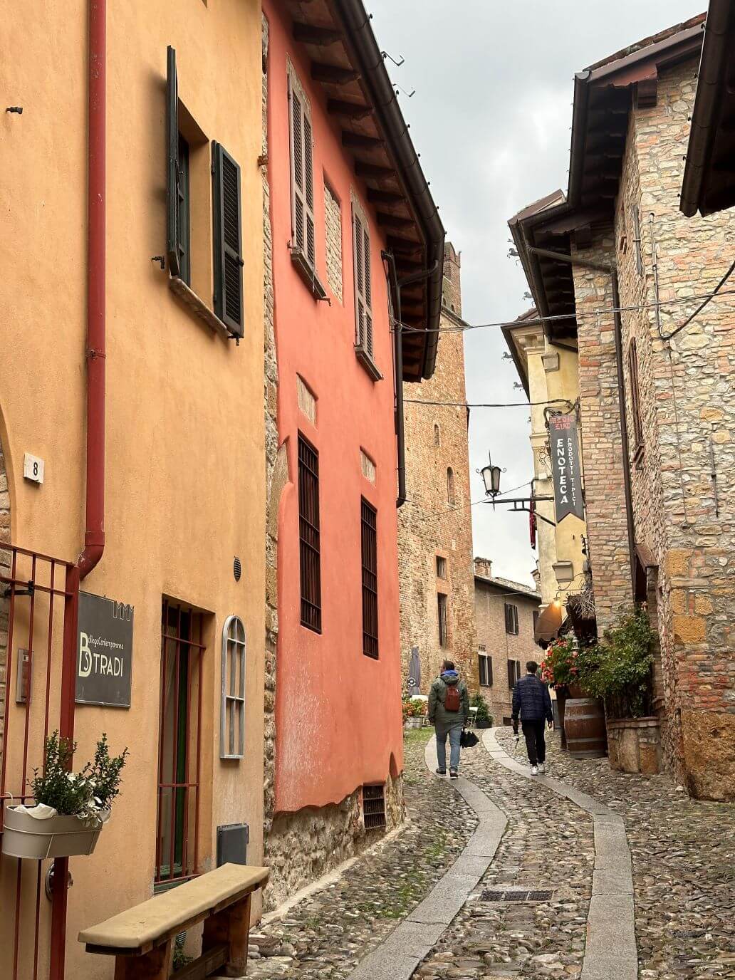 via del centro storico di castell'arquato