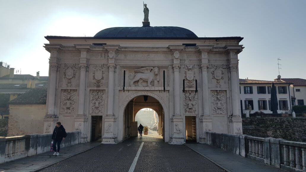 porta san tomaso