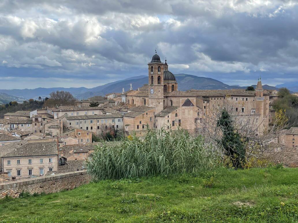 urbino vista dalla fortezza di albornoz