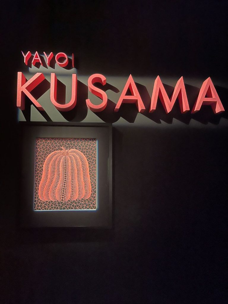 yayo kusama al moco museum di amsterdam