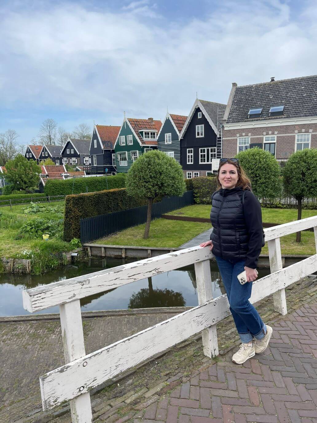 chiara di viaggi e ritratti a marken