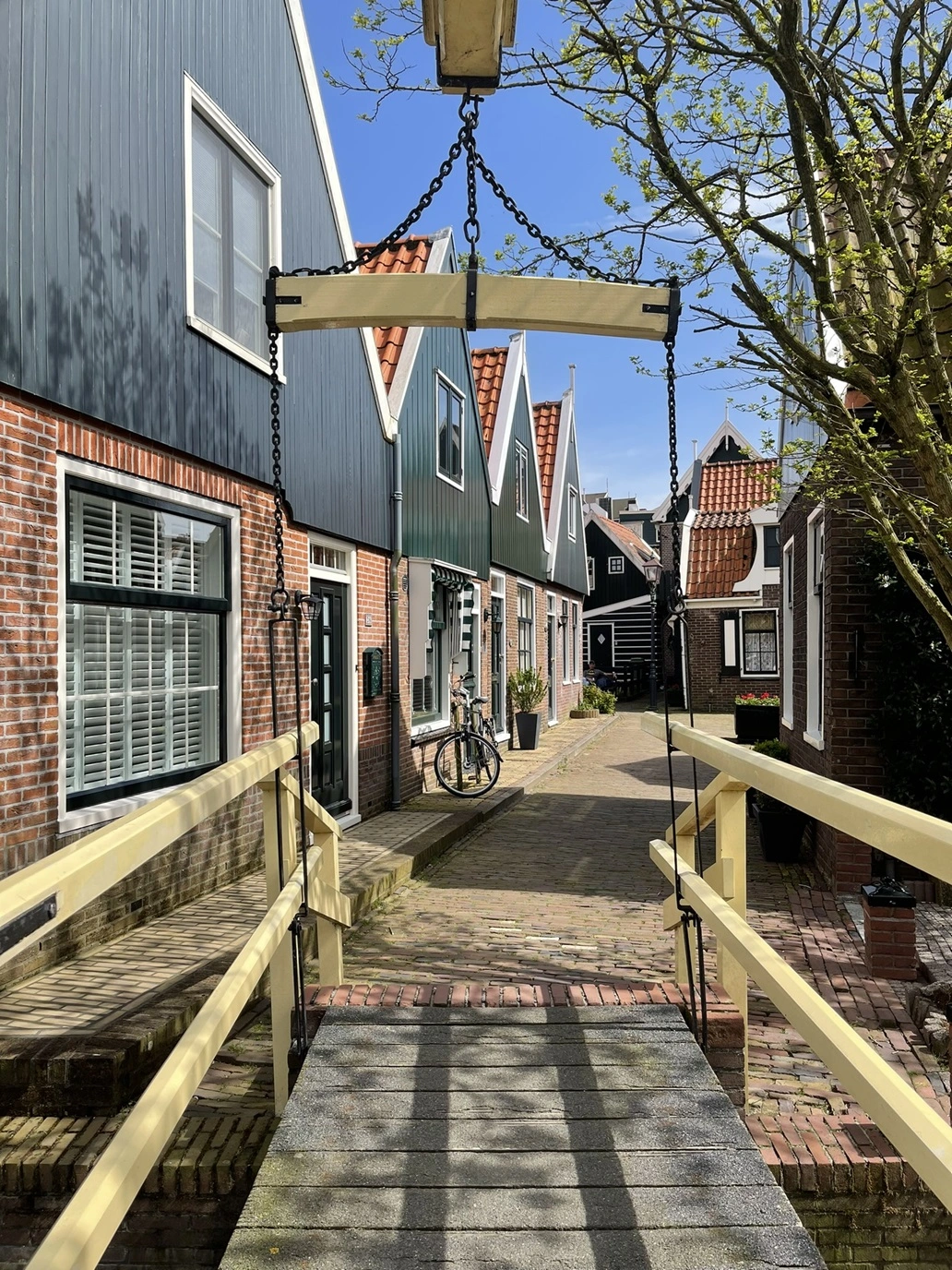 cornice artificiale nel villaggio di volendam