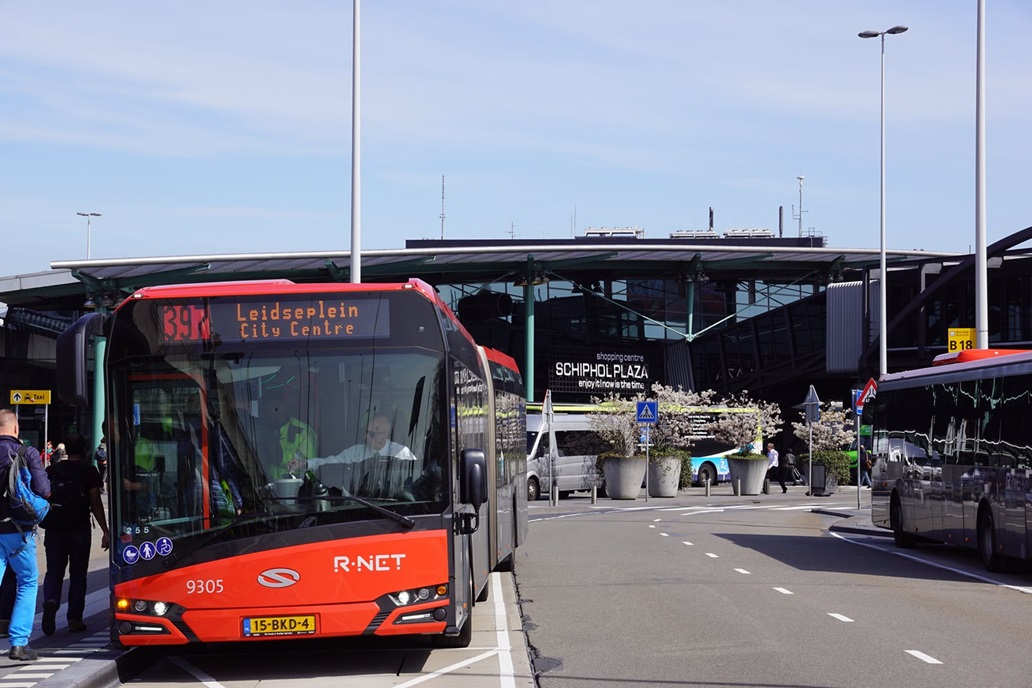 amsterdam airport express bus di connexion