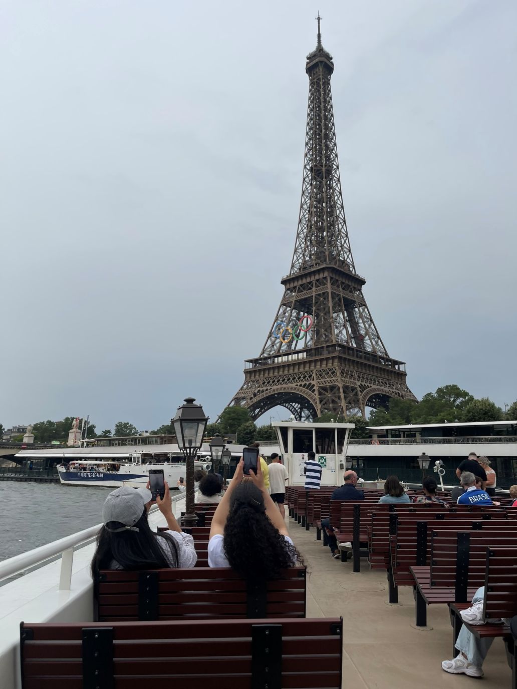 crociera sulla senna con vista sulla torre eiffel
