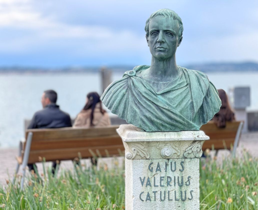statua di gaio valerio catullo