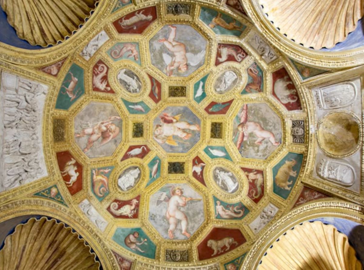 saletta enea di palazzo giardino
