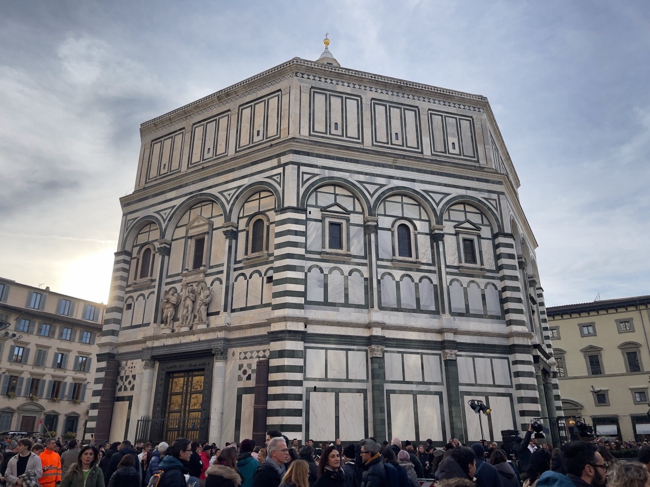 battistero in piazza duomo