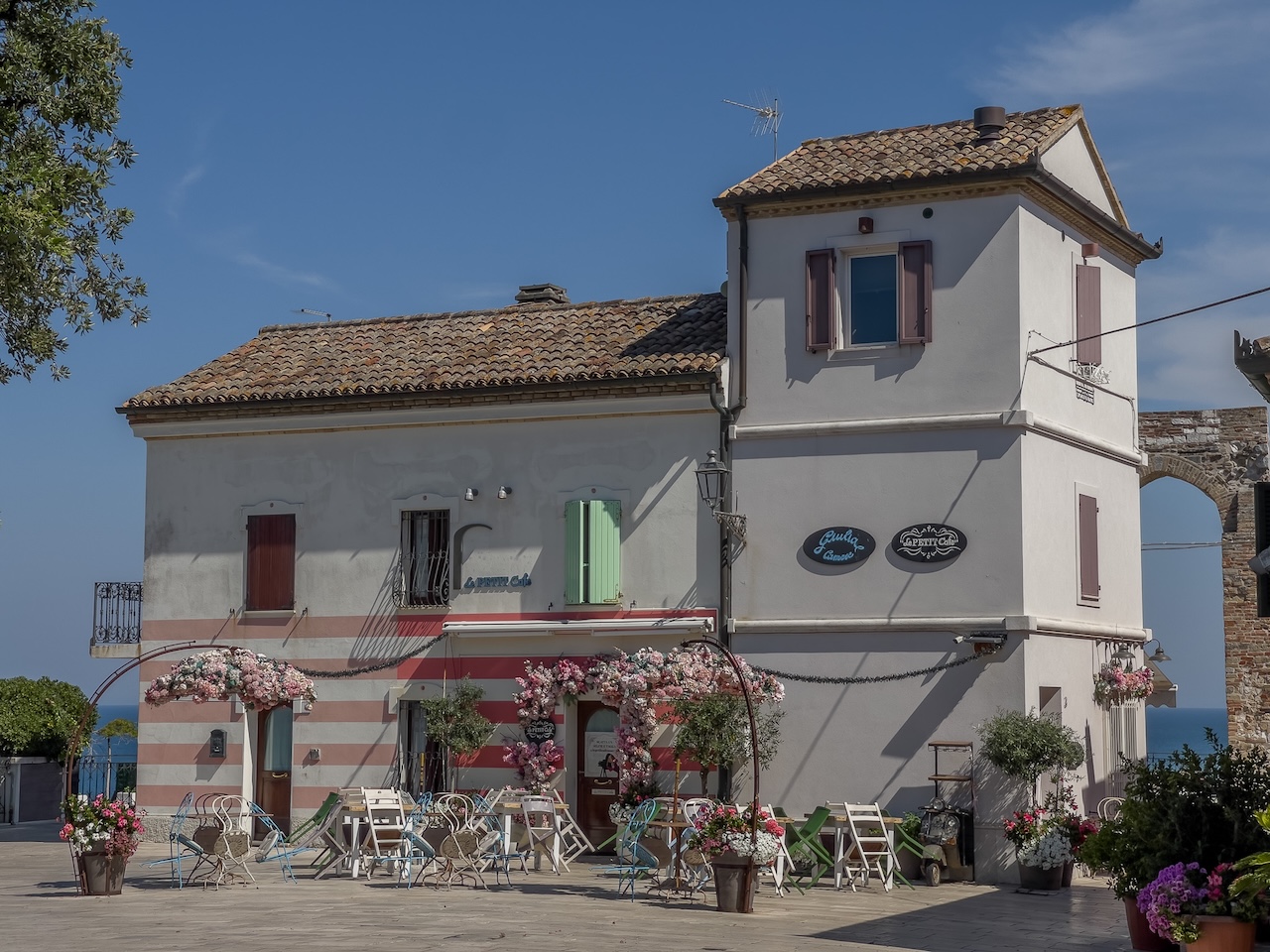 la piazzetta di numana